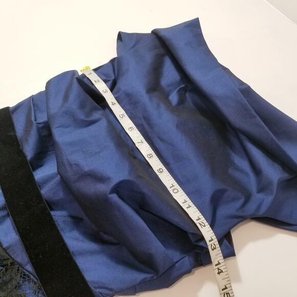 Talbot Runhof Silk Blend Off Shoulder Lace Ruched Cocktail Dress - Picture 6 of 13